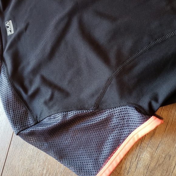 Top - Picture 3 of 3